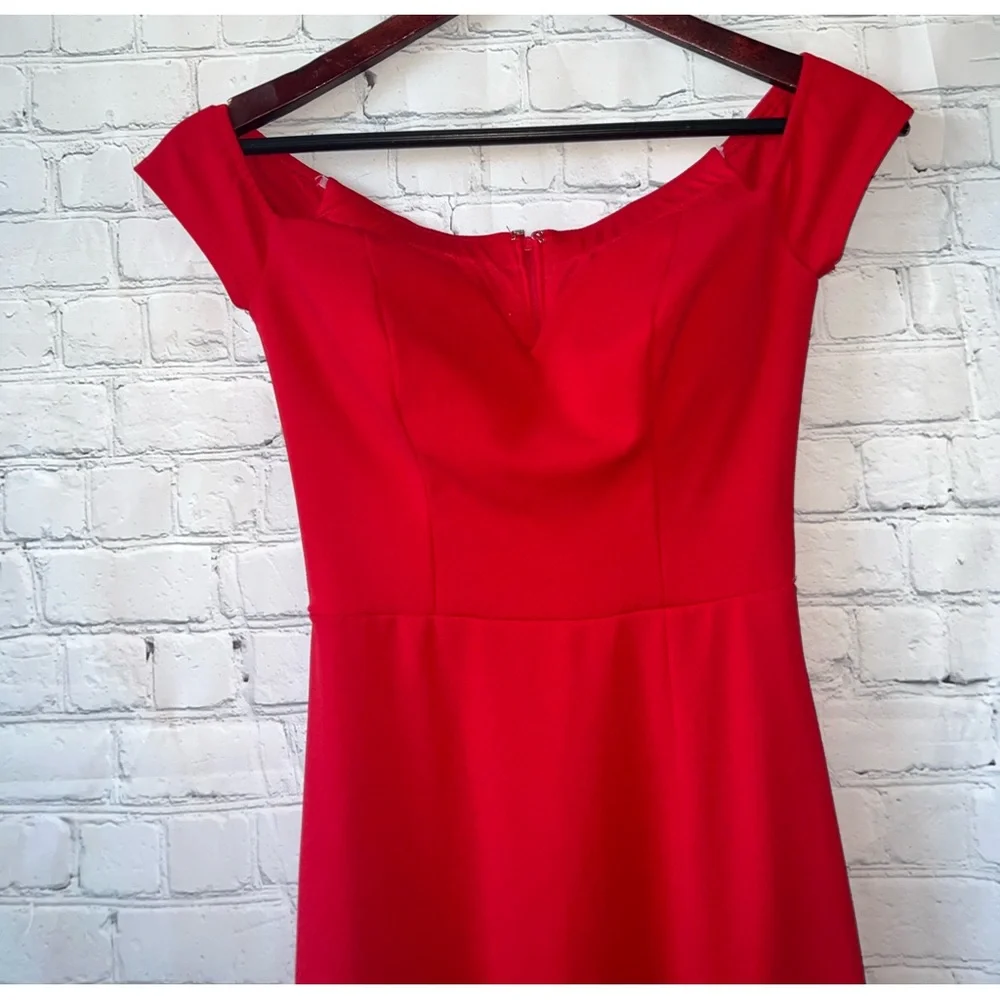 Windsor Red long dress size 1/2 - Picture 5 of 12